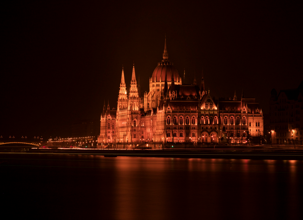World Tour Frames // Budapest Parliament